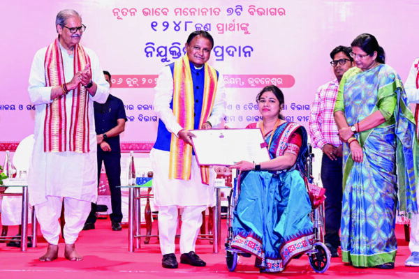 ‘ଆମ ଯୁବପିଢିଙ୍କୁ ଇଣ୍ଡଷ୍ଟ୍ରି ରେଡି ହେବାପାଇଁ ପଡିବ’